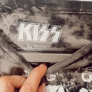 Crop top kiss t-shirt, Cute band tee
